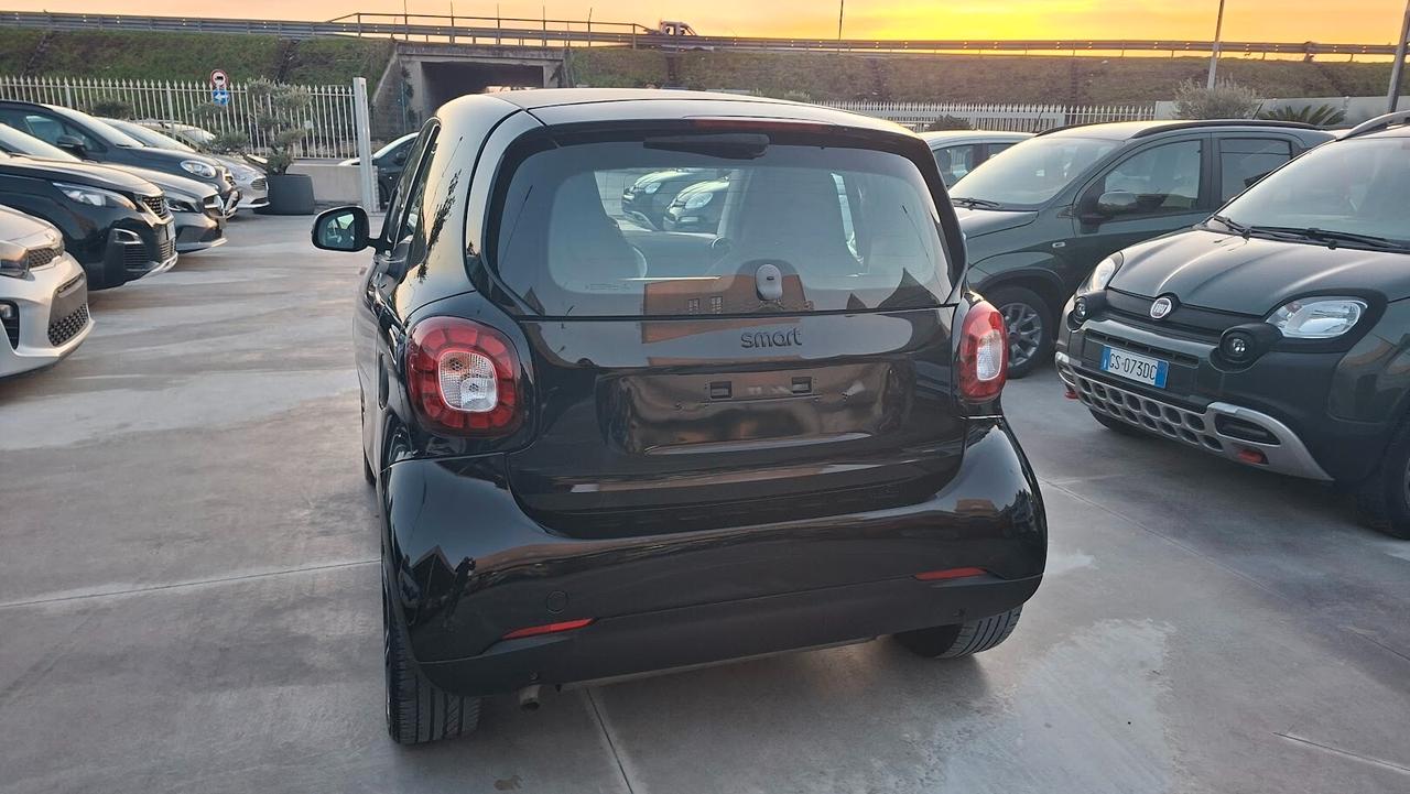 Smart ForTwo 70 1.0 Benzina 2016