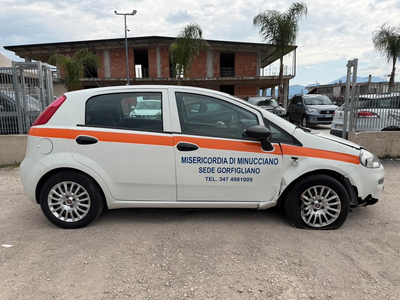 FIAT PUNTO ANNO 2017 1.3 MJT 95 CV *SINISTRATA