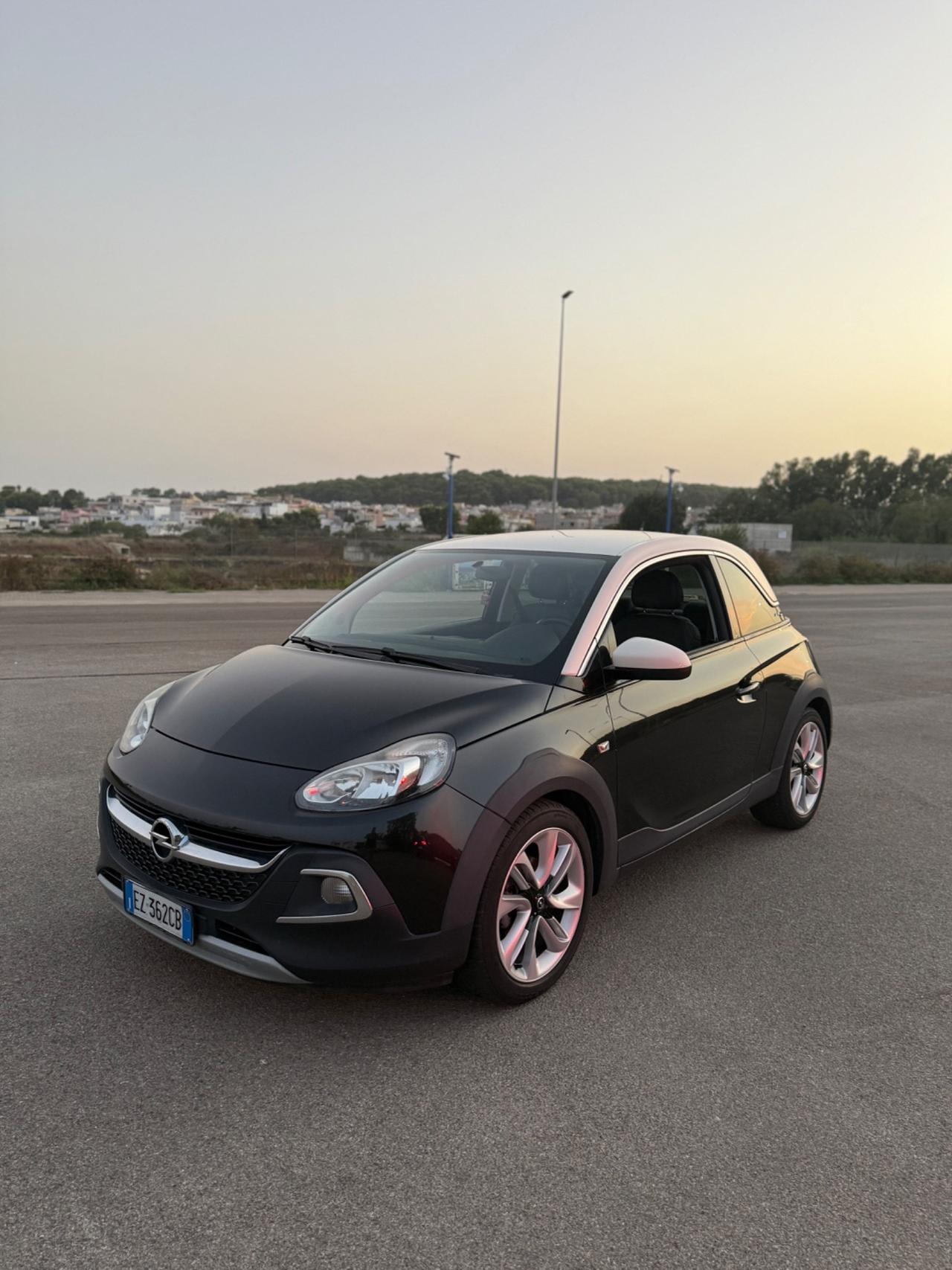 Opel Adam Rocks 1.2 70 CV Air