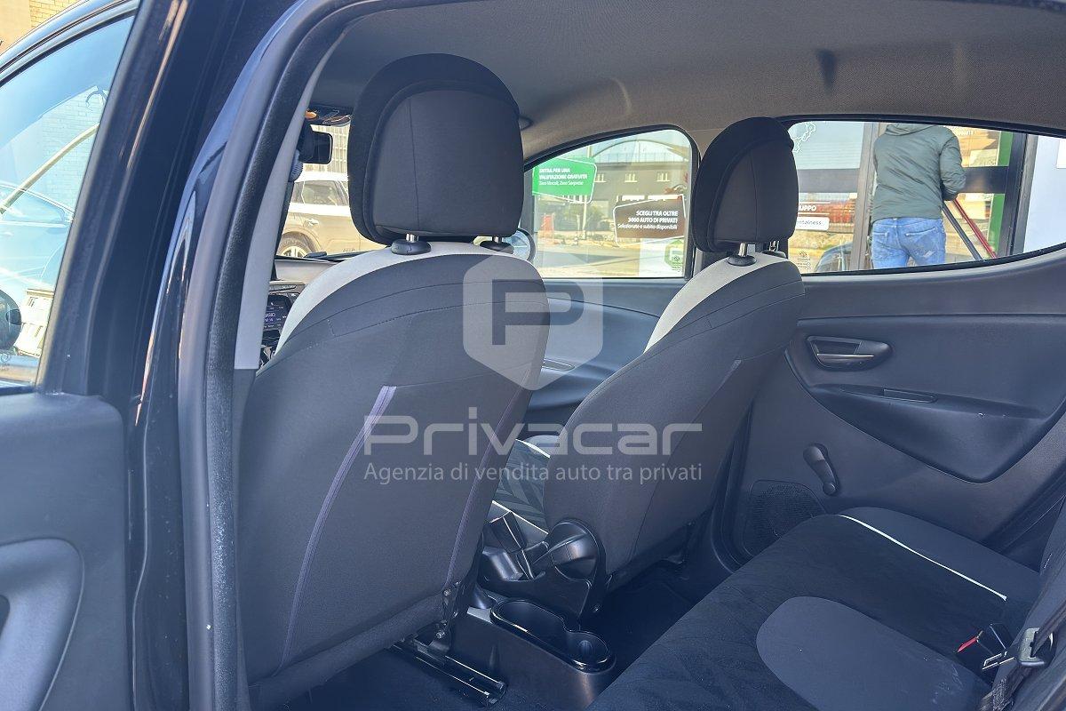 LANCIA Ypsilon 1.2 69 CV 5 porte GPL Ecochic Platinum