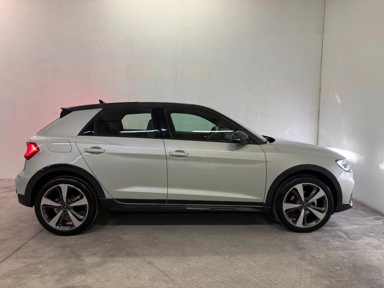 Audi A1 Allstreet 30 Tfsi Identity Contrast 110cv S Tronic