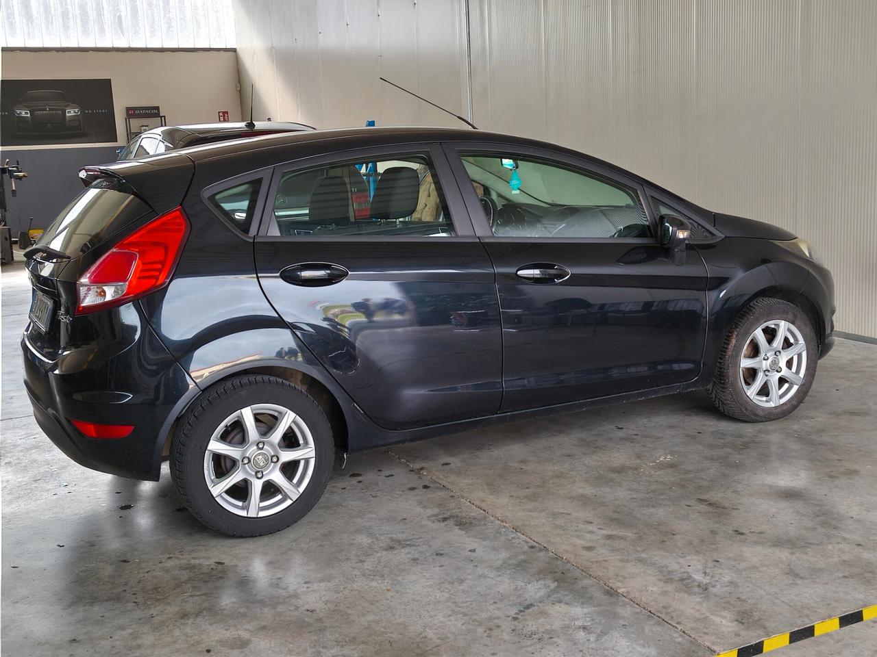 Ford Fiesta 1.5 TDCi 75CV 5 porte Business