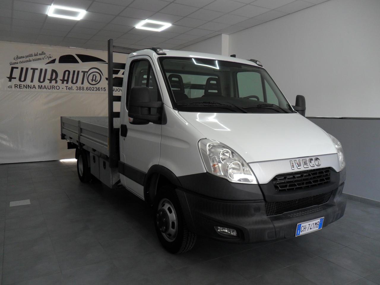 Iveco FULL OPTIONAL