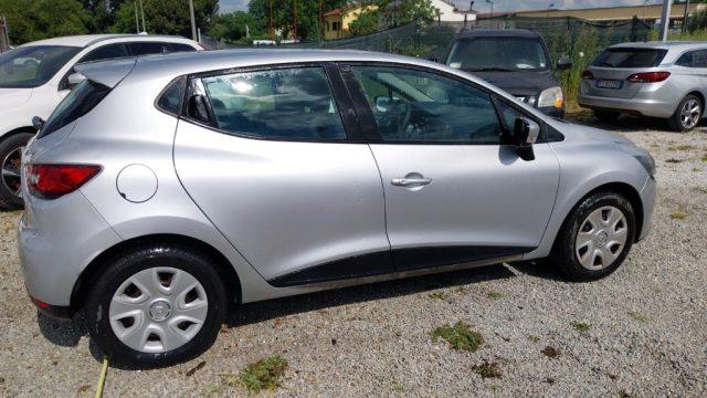 RENAULT Clio 1.2 75CV GPL 5 porte Live PER NEOPATENTATI