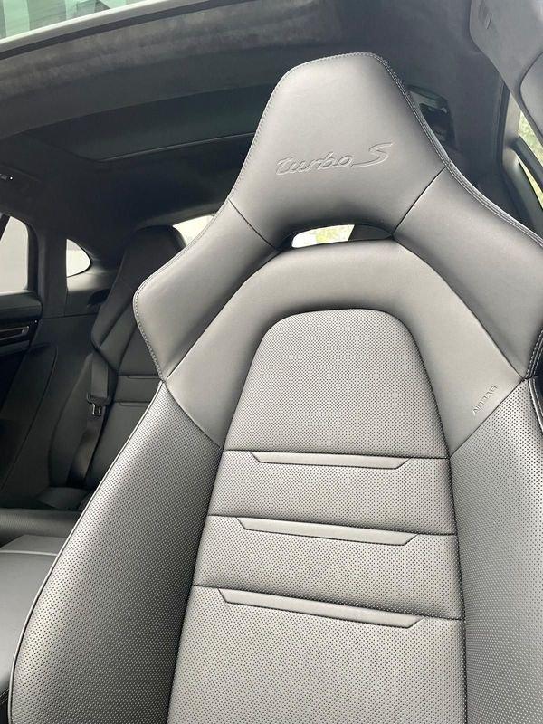 Porsche Panamera 4.0 Turbo S Executive