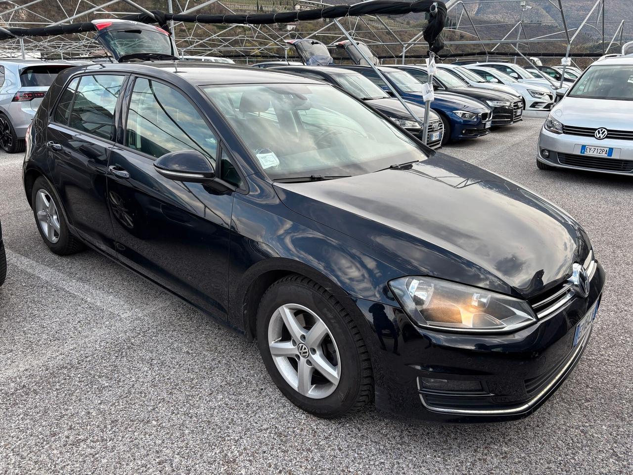 Volkswagen Golf 1.6 TDI DSG 5p. Highline