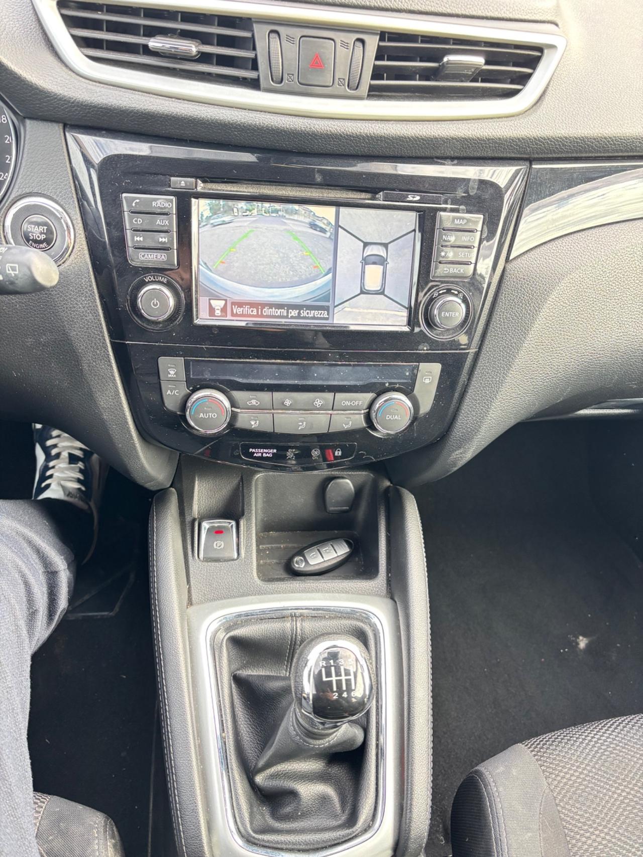 Nissan Qashqai 1.5 dCi N connecta 2015