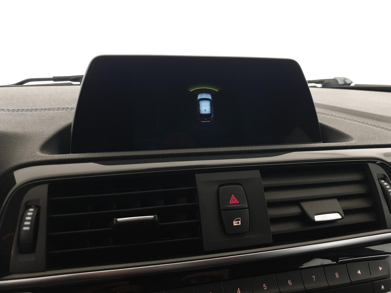 BMW Serie 1 118d urban 5p auto