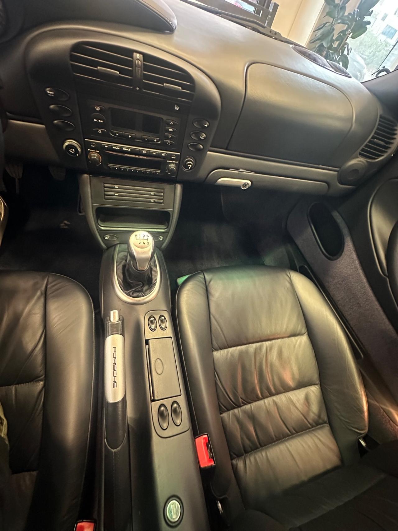 Porsche 911 996 Carrera 4 Coupé