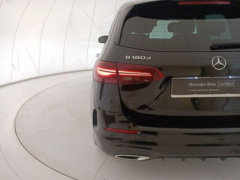 Mercedes-Benz Classe B - W247 2023 B 180 d AMG Line Advanced Plus auto