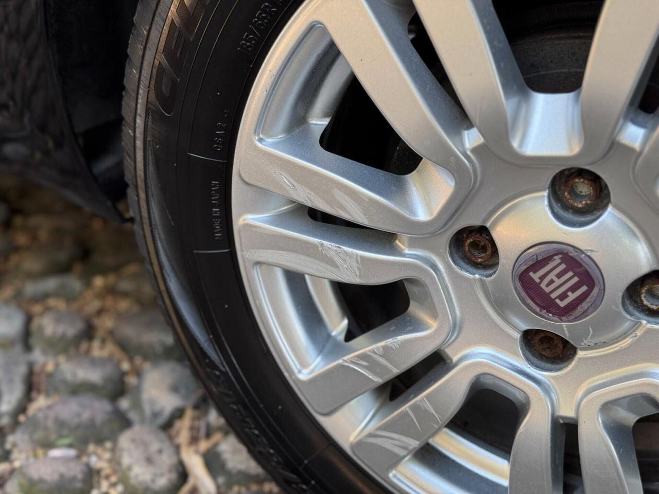 FIAT Punto 1.3 MJT 95CV Lounge – 2013