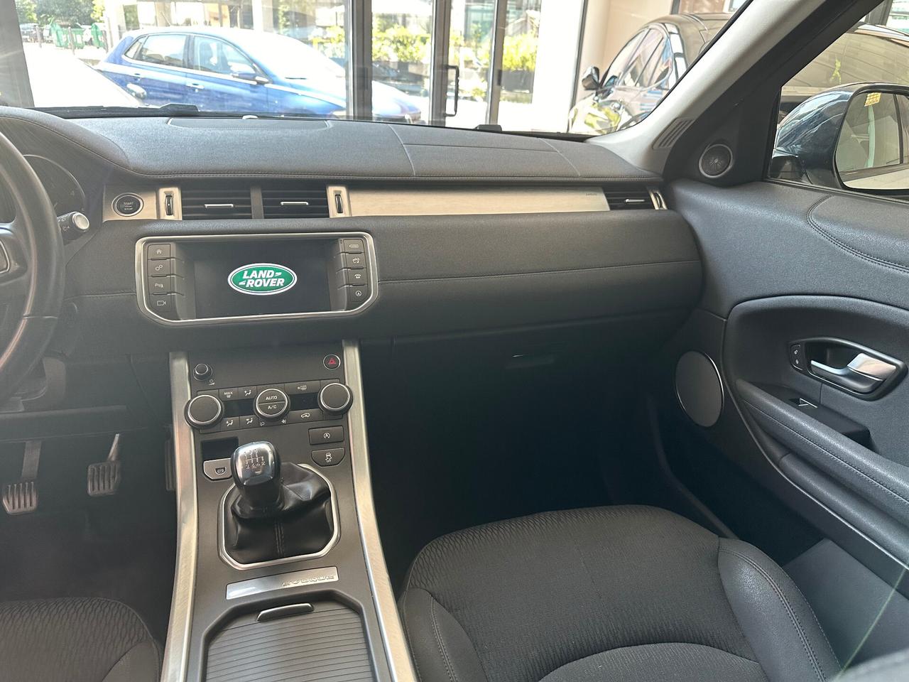 Range Rover Evoque 2.0 TD4 150 CV 5p. Pure