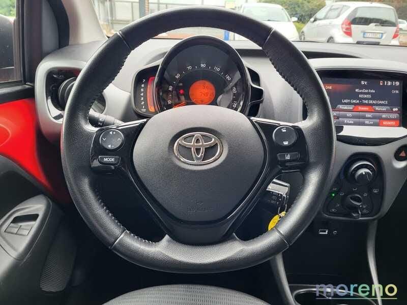 Toyota Aygo 1.0 72 CV x-play