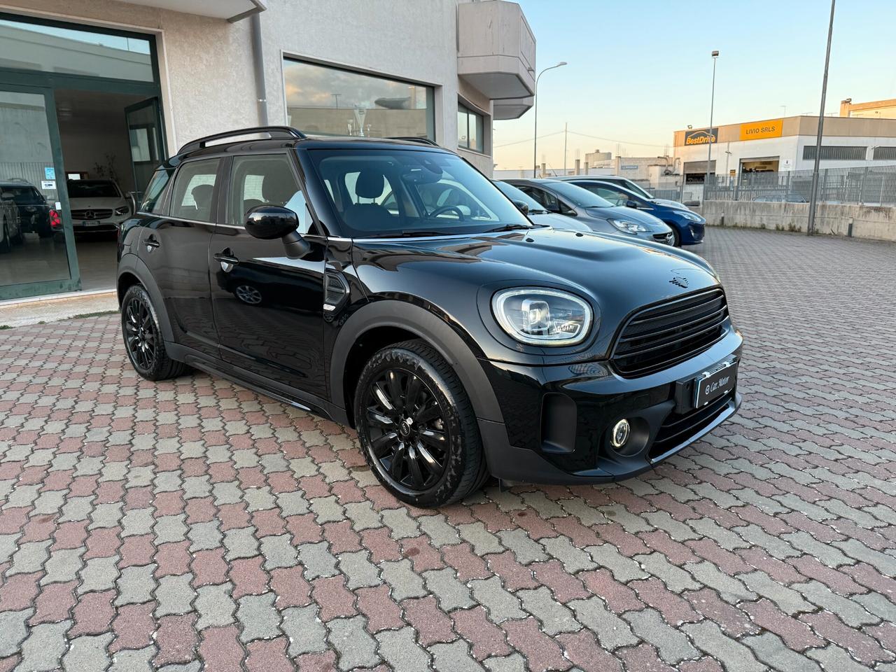 Mini Cooper Countryman Mini 1.5 Cooper JCW Countryman Total Black