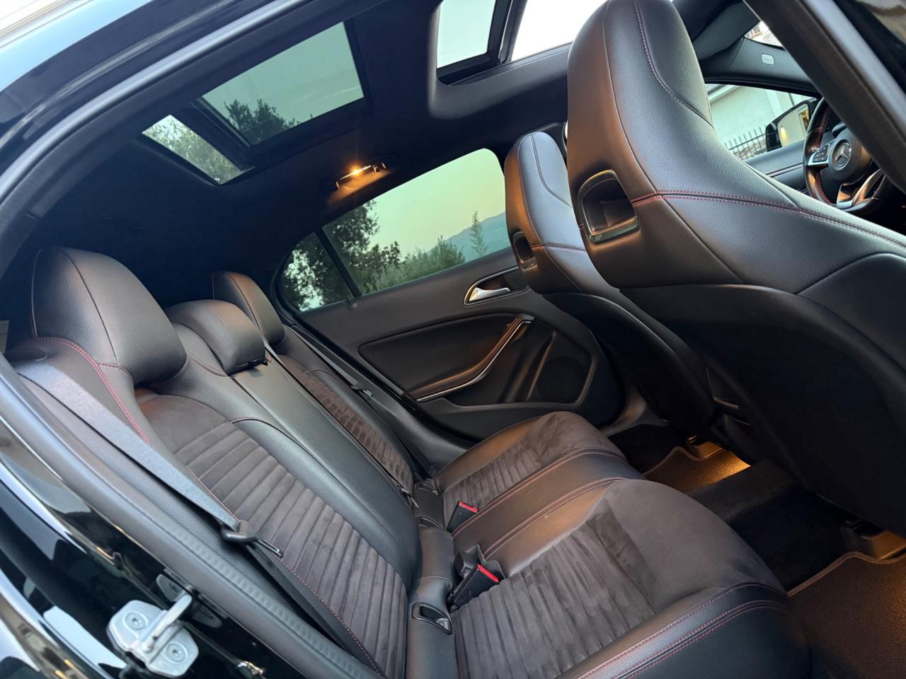 Mercedes GLA 220D Automatic Premium Amg Tetto