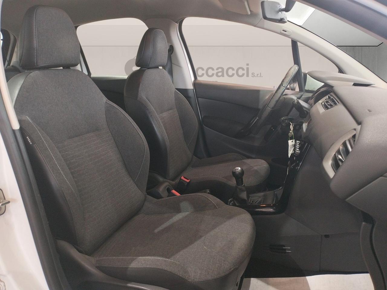 Citroen C3 1.2 puretech Exclusive 82cv E6