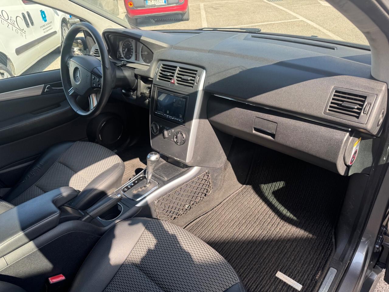 Mercedes-benz B 200 Premium CAMBIO REVISIONATO
