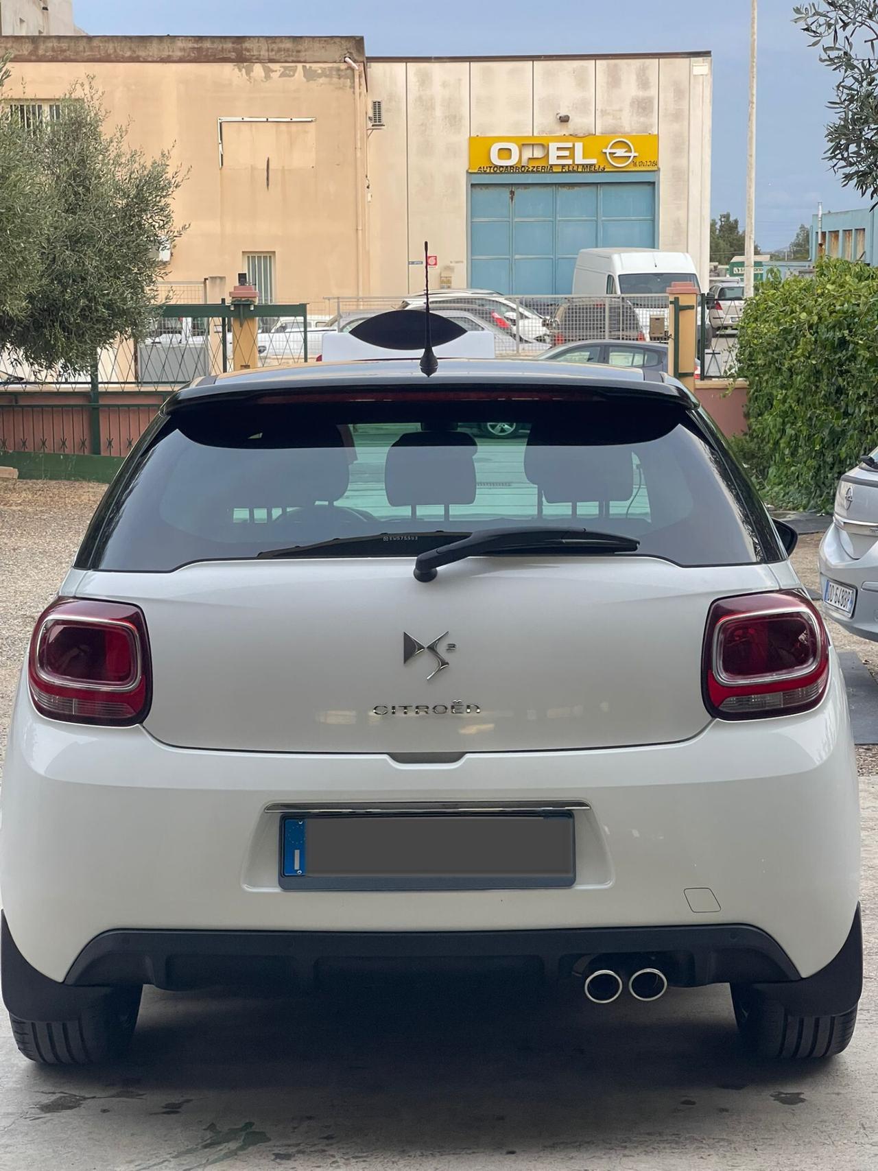 Ds DS3 3 1.6 E-HDI 115 ARDREAM JUST BLACK 84kw
