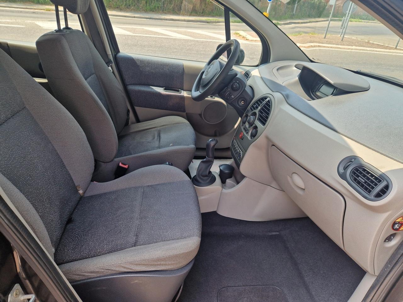 Renault Modus 1.2 16V Confort Dynamique
