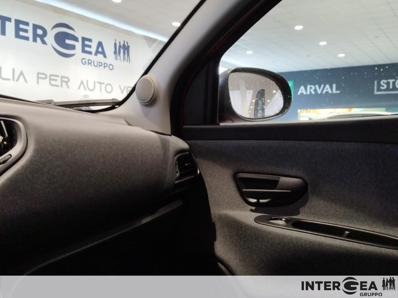 LANCIA Ypsilon 1.0 firefly hybrid Silver Plus s&