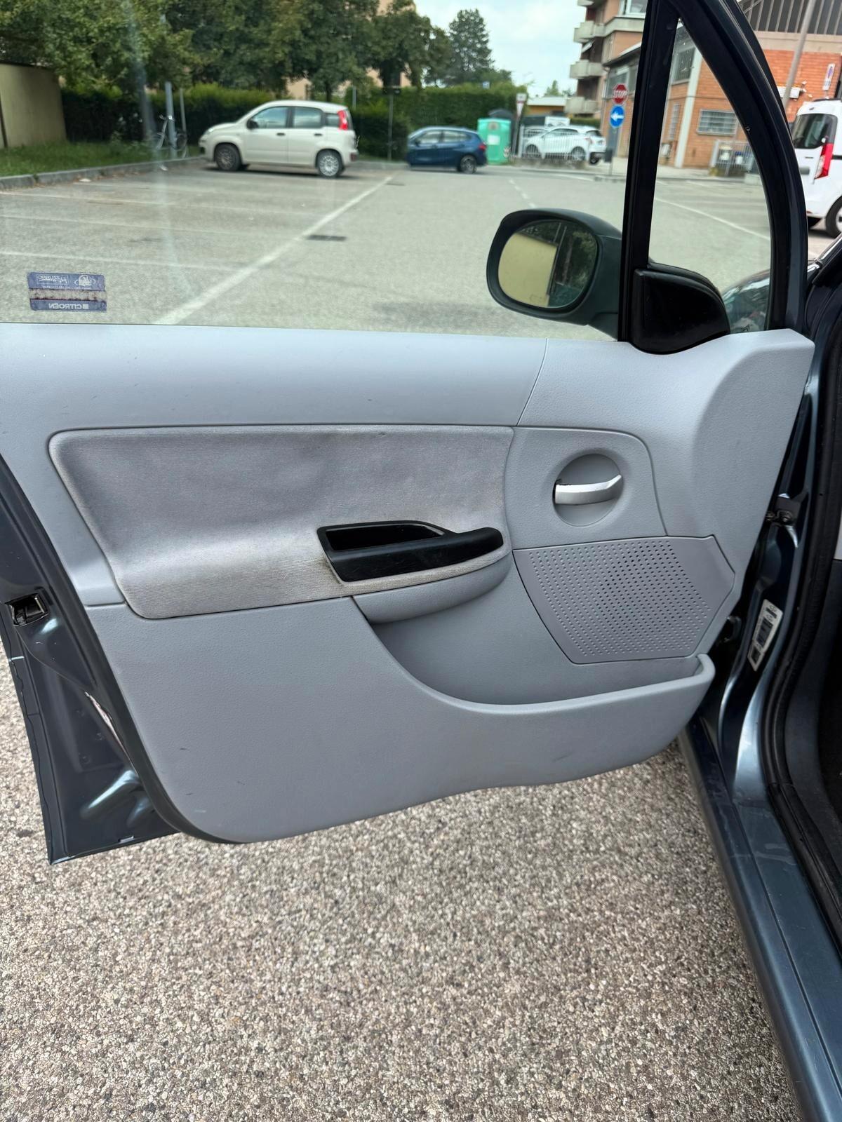 Citroen C3 1.4 METANO - NEOPATENTATI -