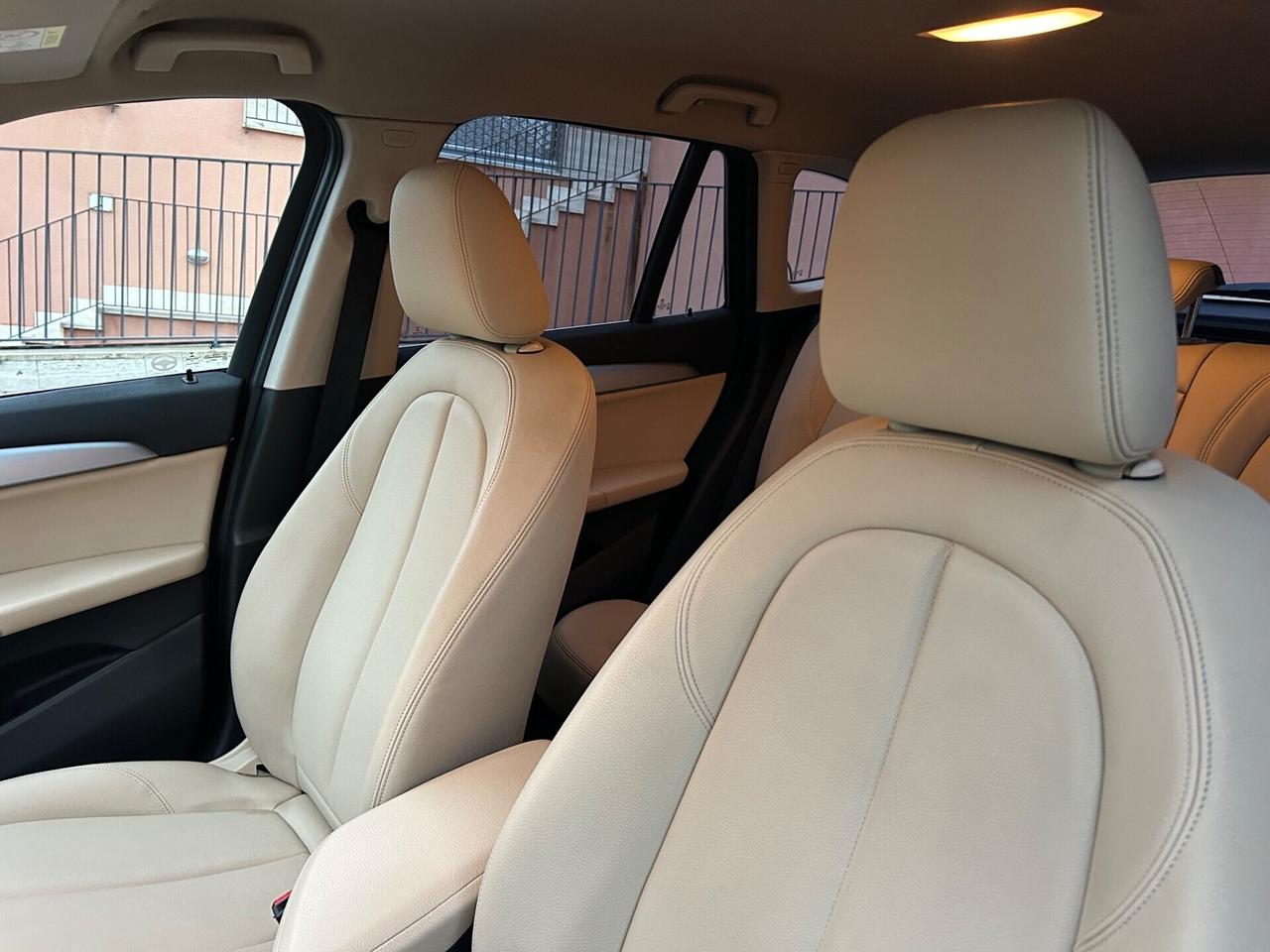 Bmw X1 sDrive18d xLine Strafull !!!