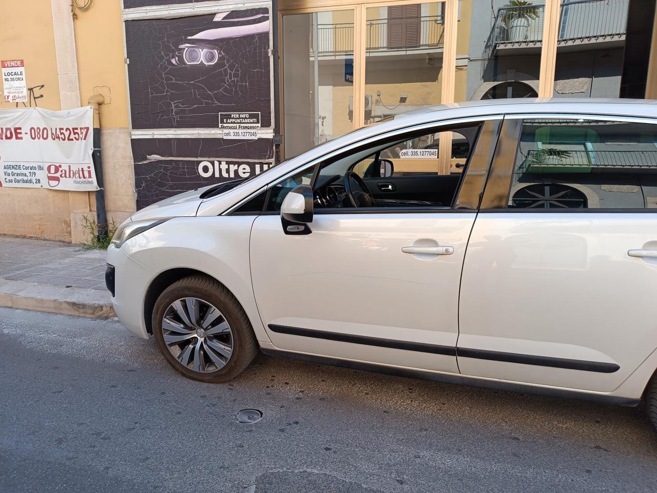 Peugeot 3008 BlueHDi 120 CV BUSINESS FULL OPTIONAL