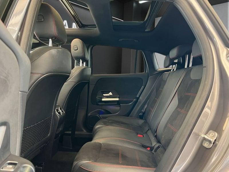 Mercedes-Benz GLA GLA 200 d Automatic Premium