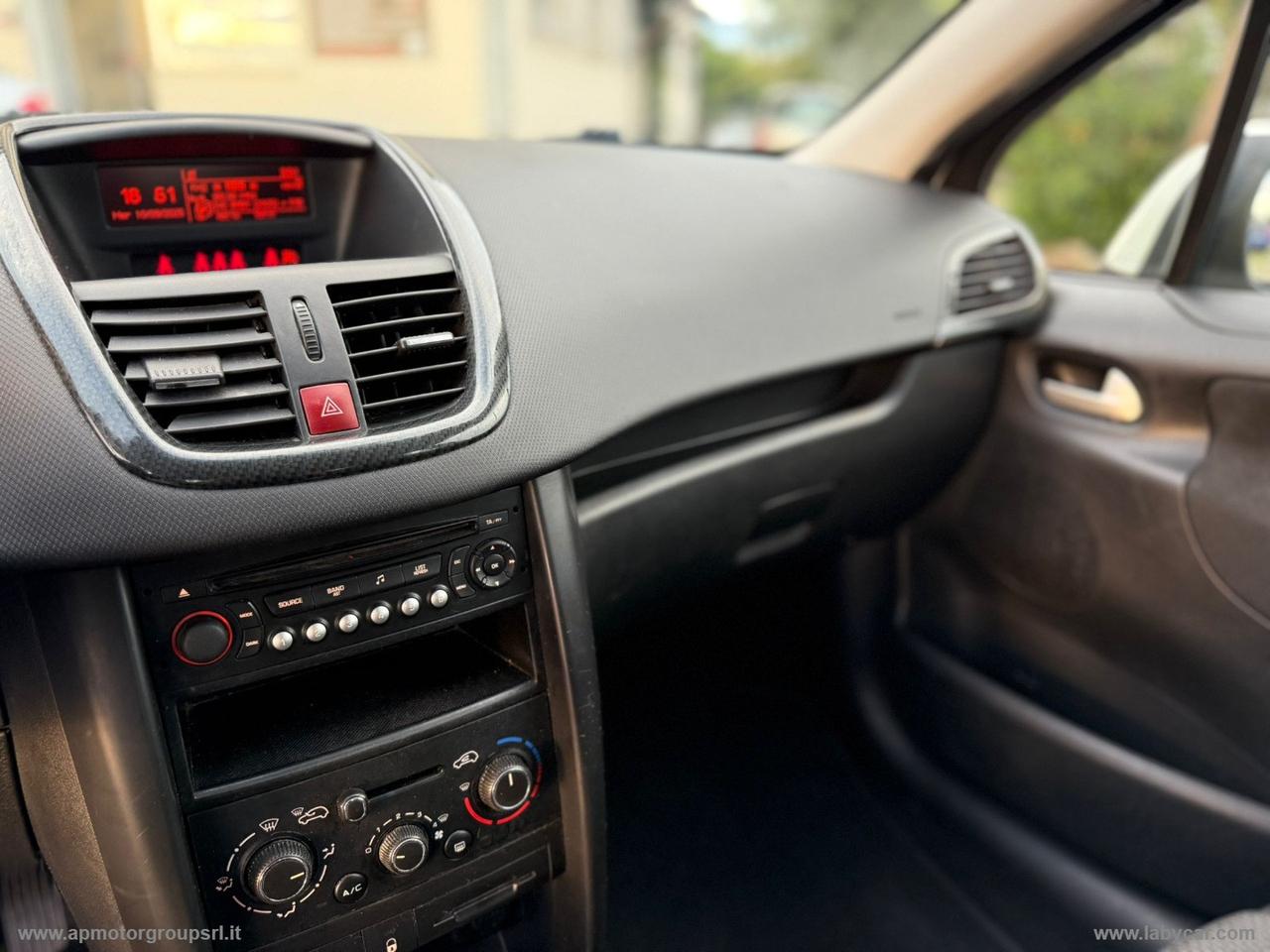 PEUGEOT 207 1.4 VTi 95 CV 5p. Millesim 200
