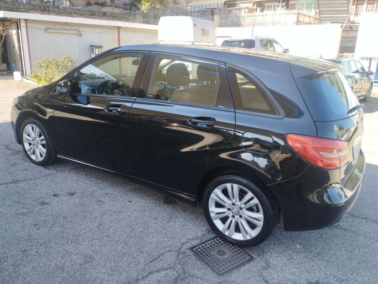 Mercedes-benz B 180 CDI Premium