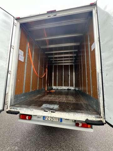 Nissan NV400 35 2.3dCi 160CV EVI Container4400x2100x2350 kg 770