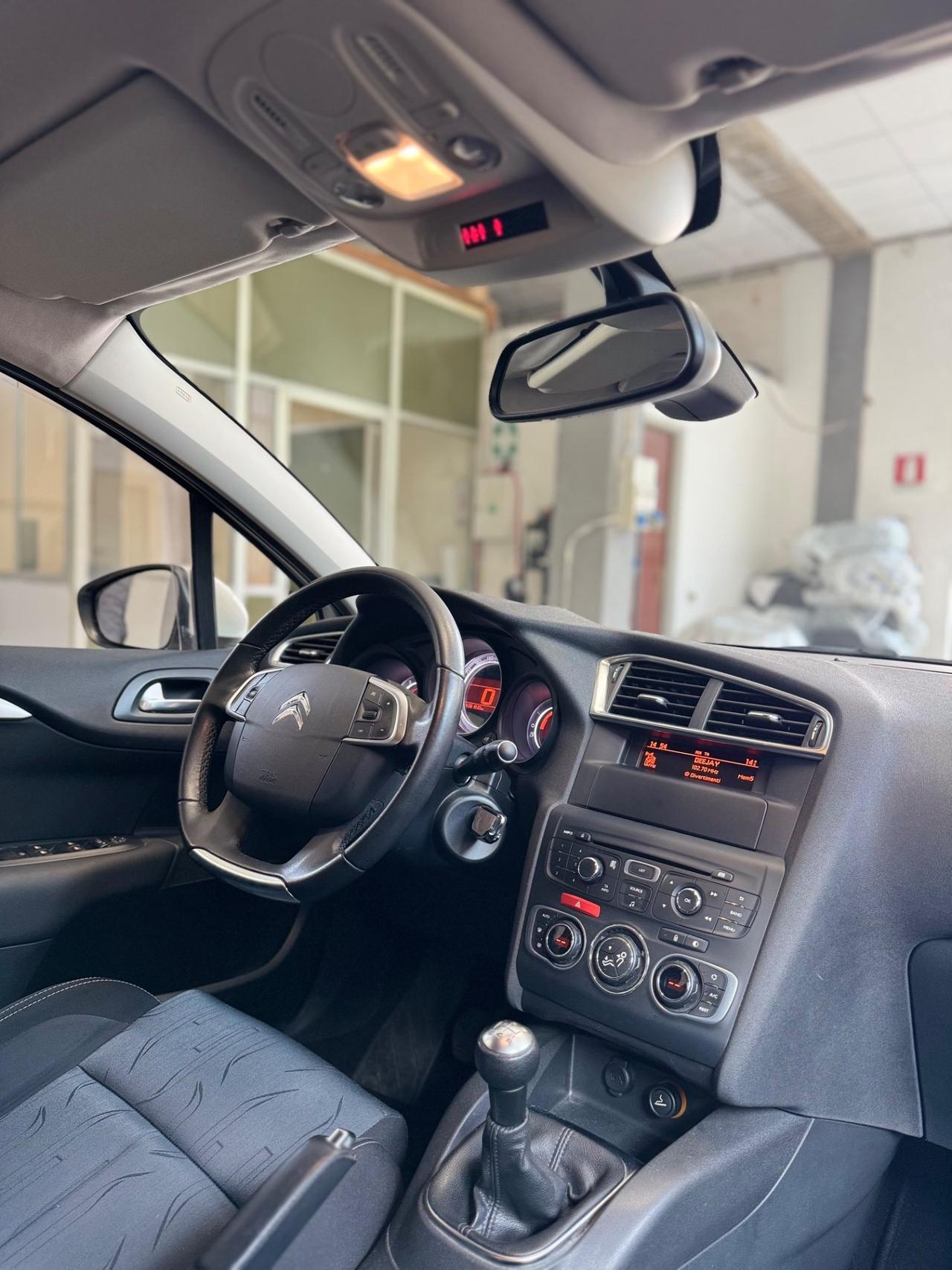 Citroen C4 1.6 HDi 90 Attraction