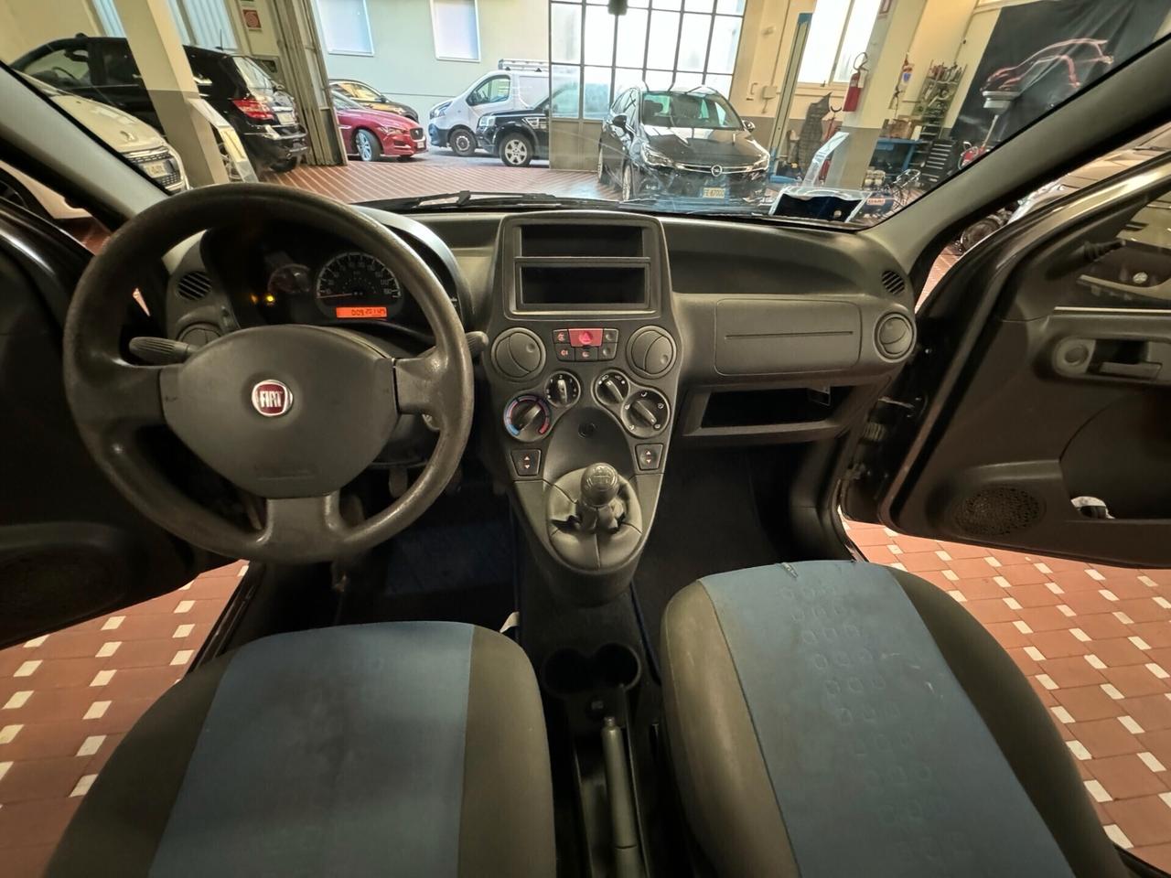 Fiat Panda 1.2 Emotion NEOPATENTATI - FINANZIABILE