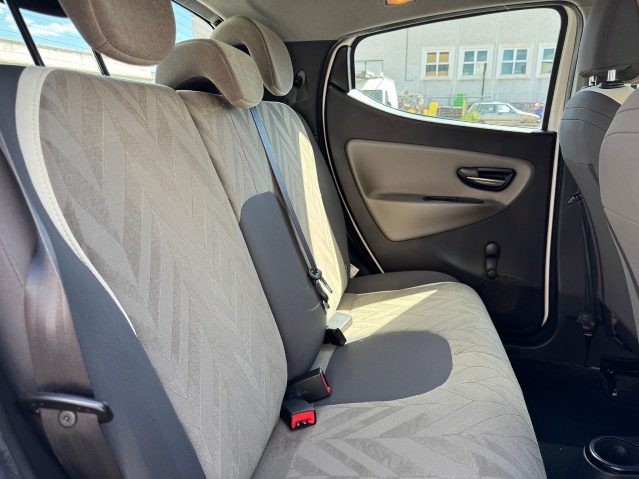 Lancia Ypsilon 1.2 benzina/GPL Ecochic Gold