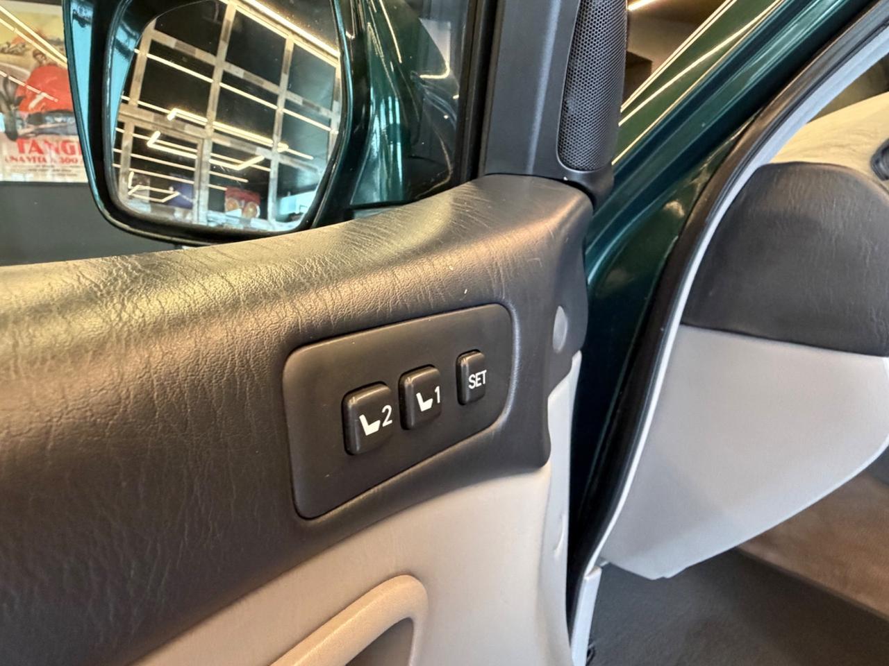 Toyota Land Cruiser 100c 4.7i V8 32V aut. -7 Posti-