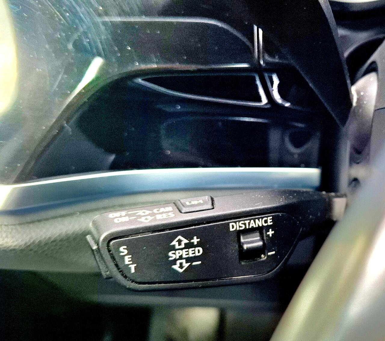 Q3 40 TDI quattro S tronic Business