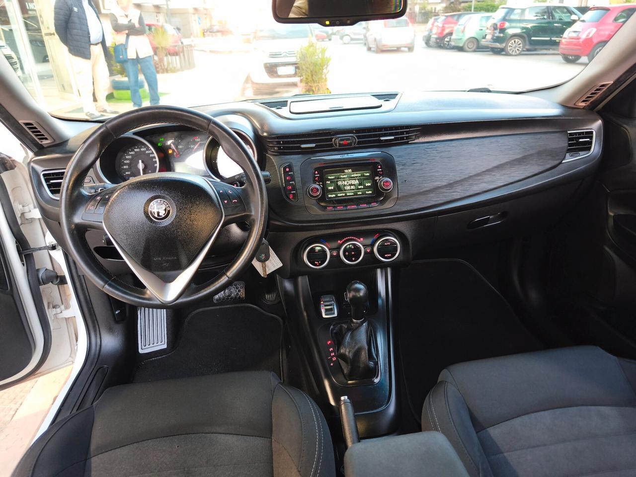 Alfa Romeo Giulietta 1.6 JTDm-2 120 CV Business