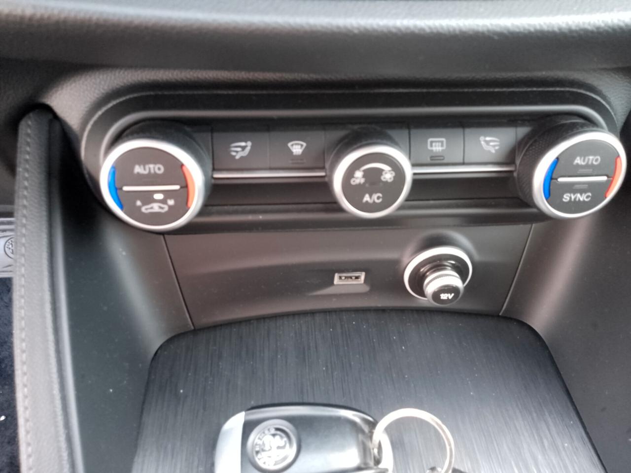 Alfa Romeo Stelvio 2.2 Turbodiesel 160 CV AT8