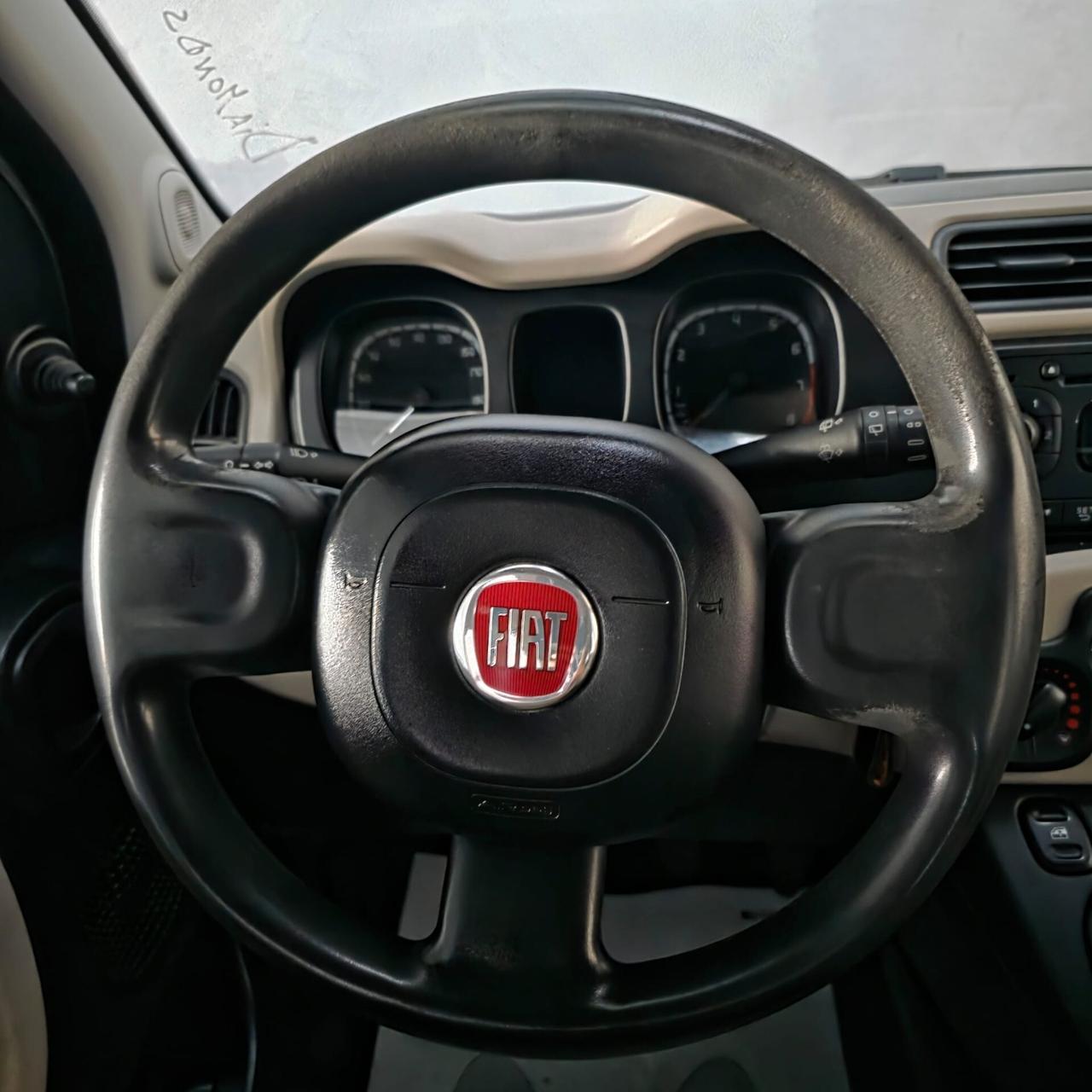 Fiat Panda 1.2 BENZINA NEOPATENTATI