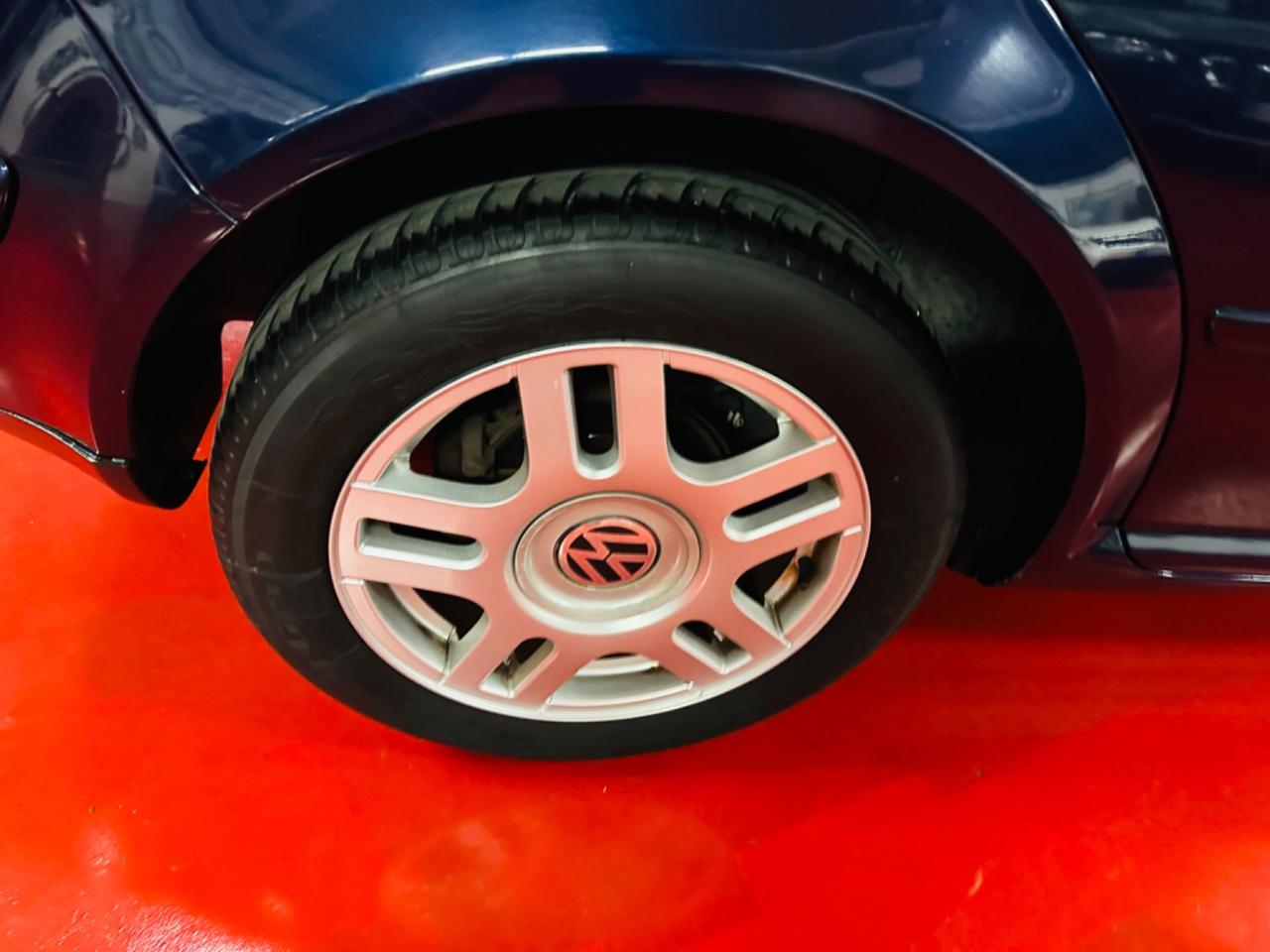 Volkswagen Golf 1.6 cat 5 porte Highline