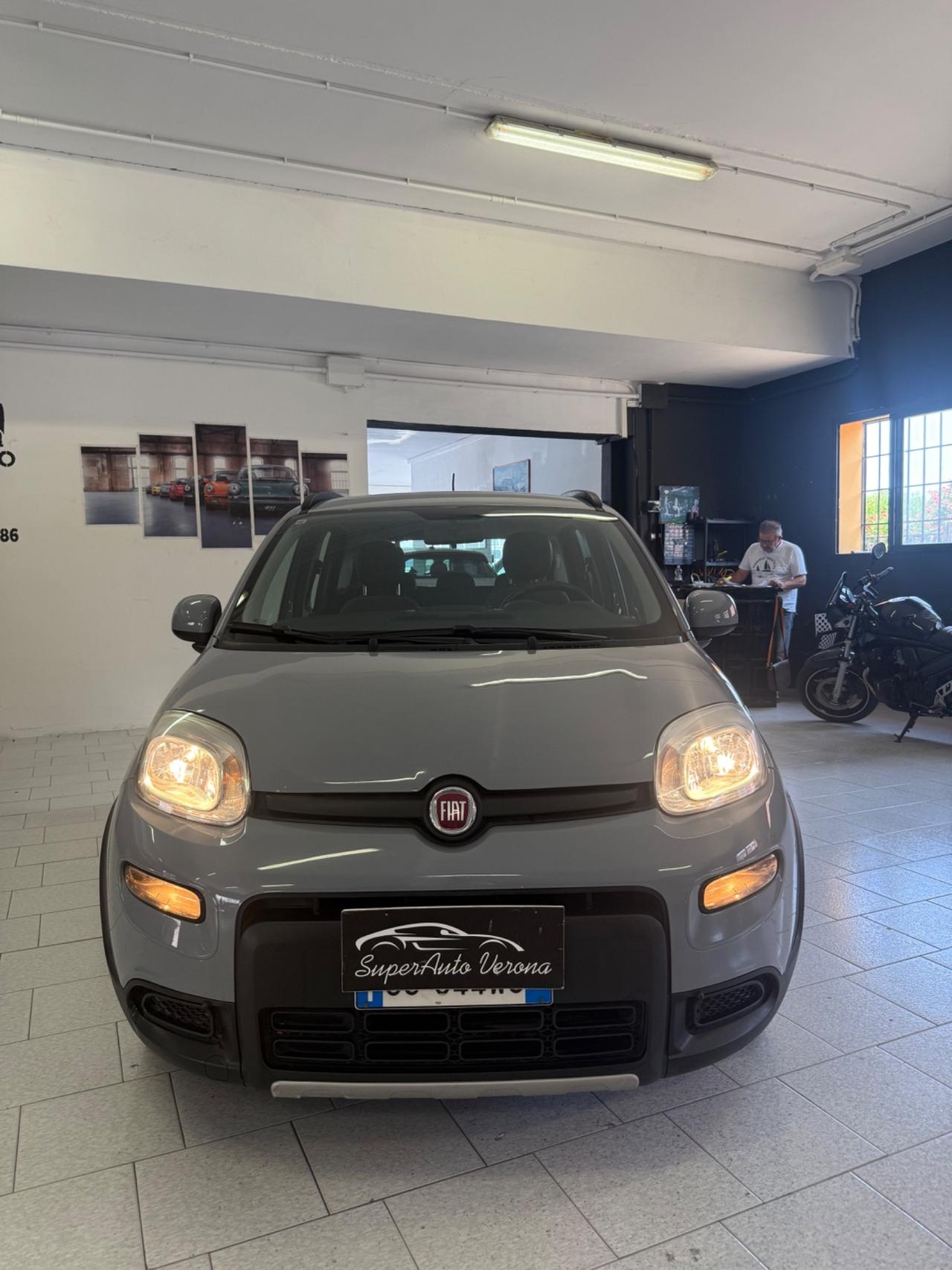 Fiat Panda 1.0 FireFly S&S Hybrid Red