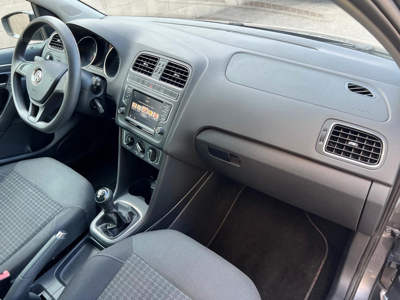 Volkswagen Polo 5p 1.4 tdi bm Comfortline 90cv PDC/TEL OK NEOPAT.