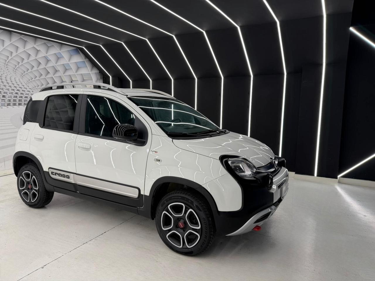 Fiat Panda Cross 0.9 TwinAir Turbo 4x4-KM CERTIFICATI-PERMUTE-12 MESI GARANZIA