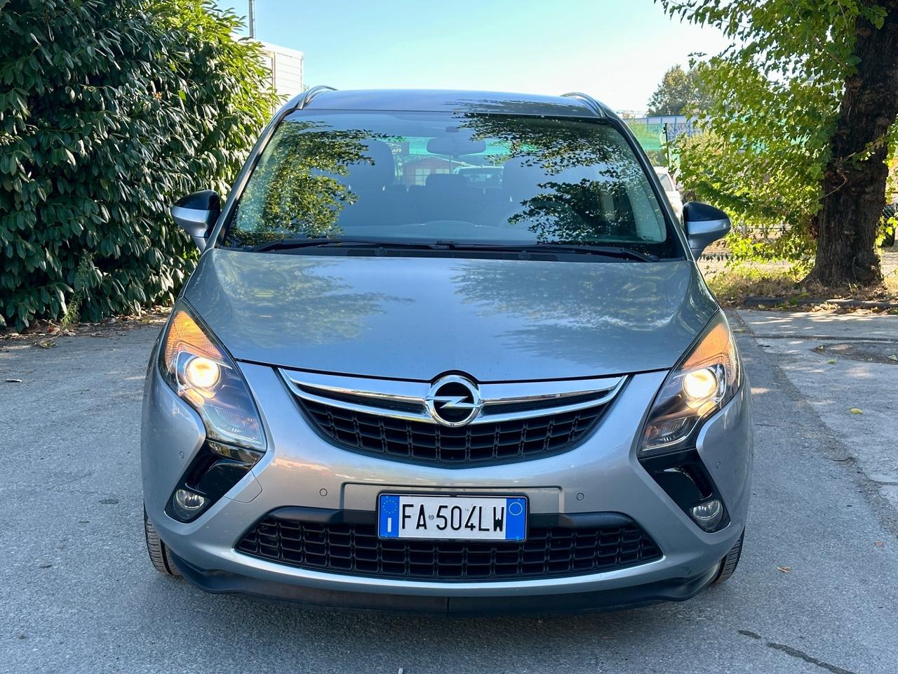 Opel Zafira Tourer 1.6 Turbo soli 115000 km 7 posti
