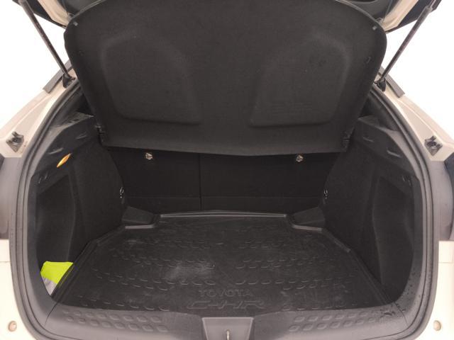 TOYOTA C-HR 1.2t Active 2wd