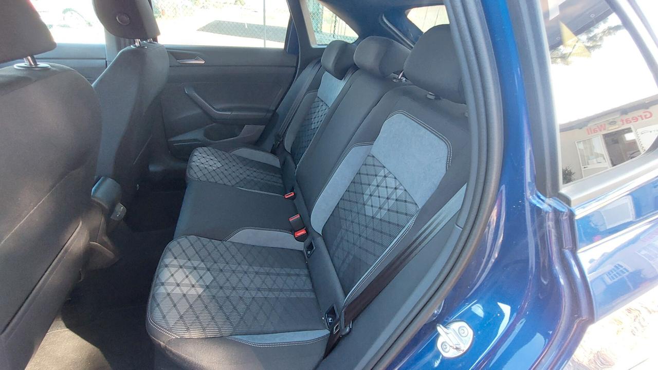 Volkswagen Taigo 1.0 TSI 115 CV R-Line