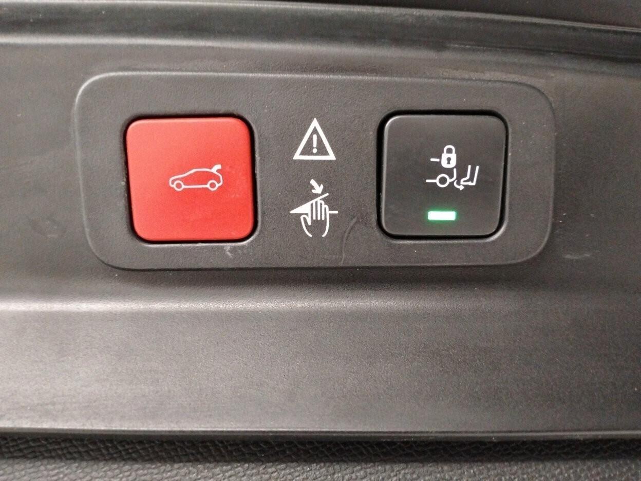 Peugeot 5008 1.5 bluehdi GT Pack - 7 POSTI