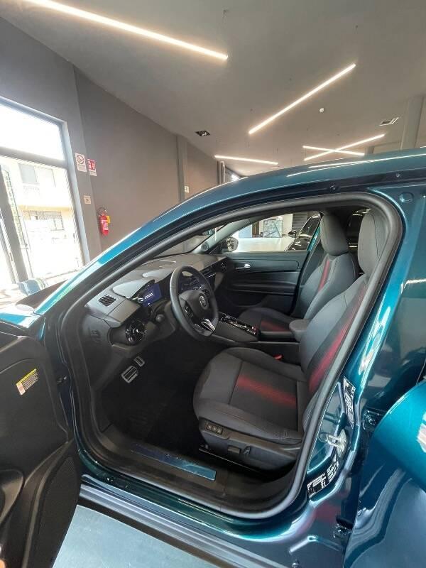 Alfa Romeo Junior 1.2 ibrida Speciale 145cv edct6
