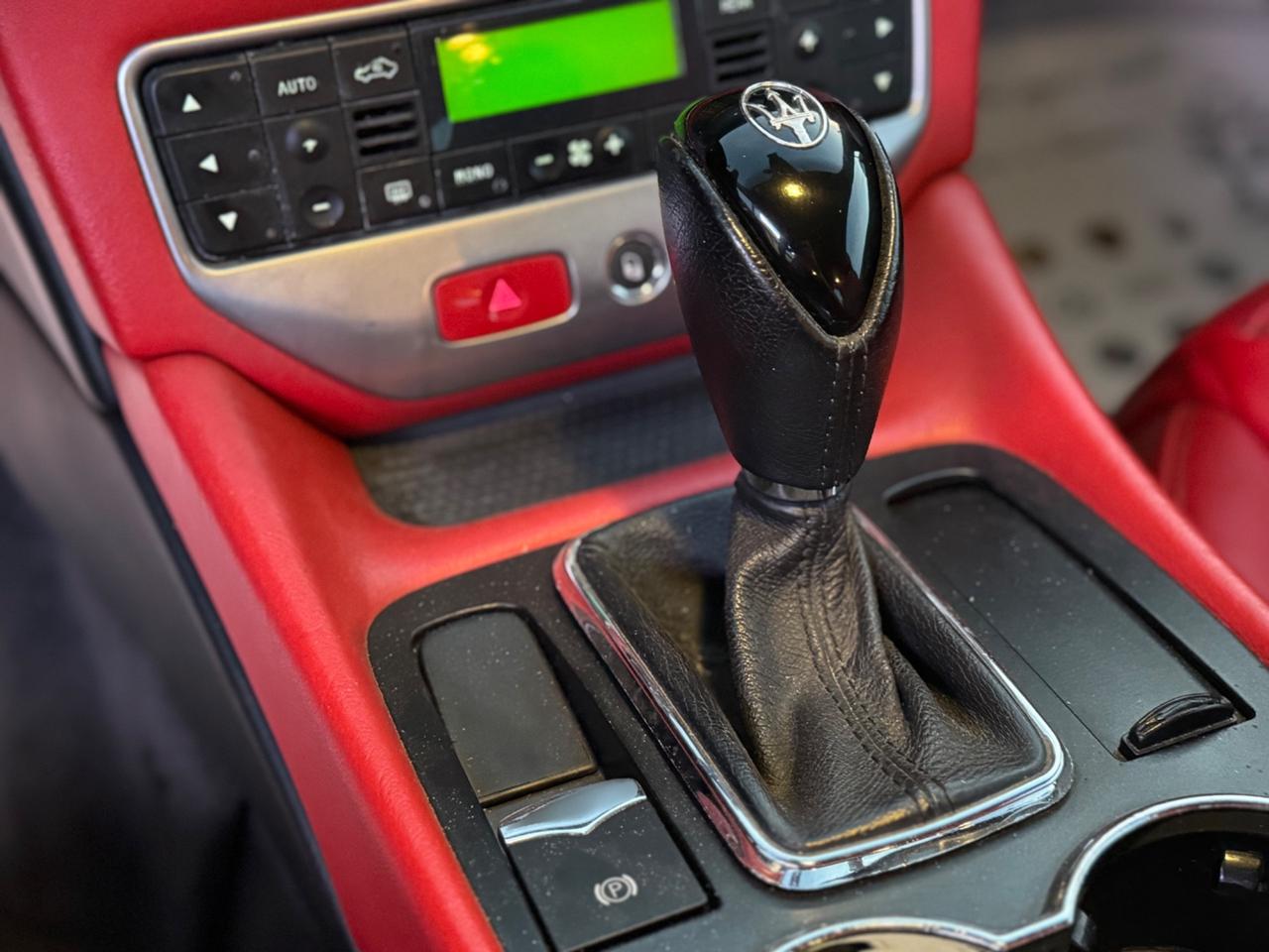 MASERATI GRANTURISMO 4.2 V8 405 CV FULL IVA ESPOSTA