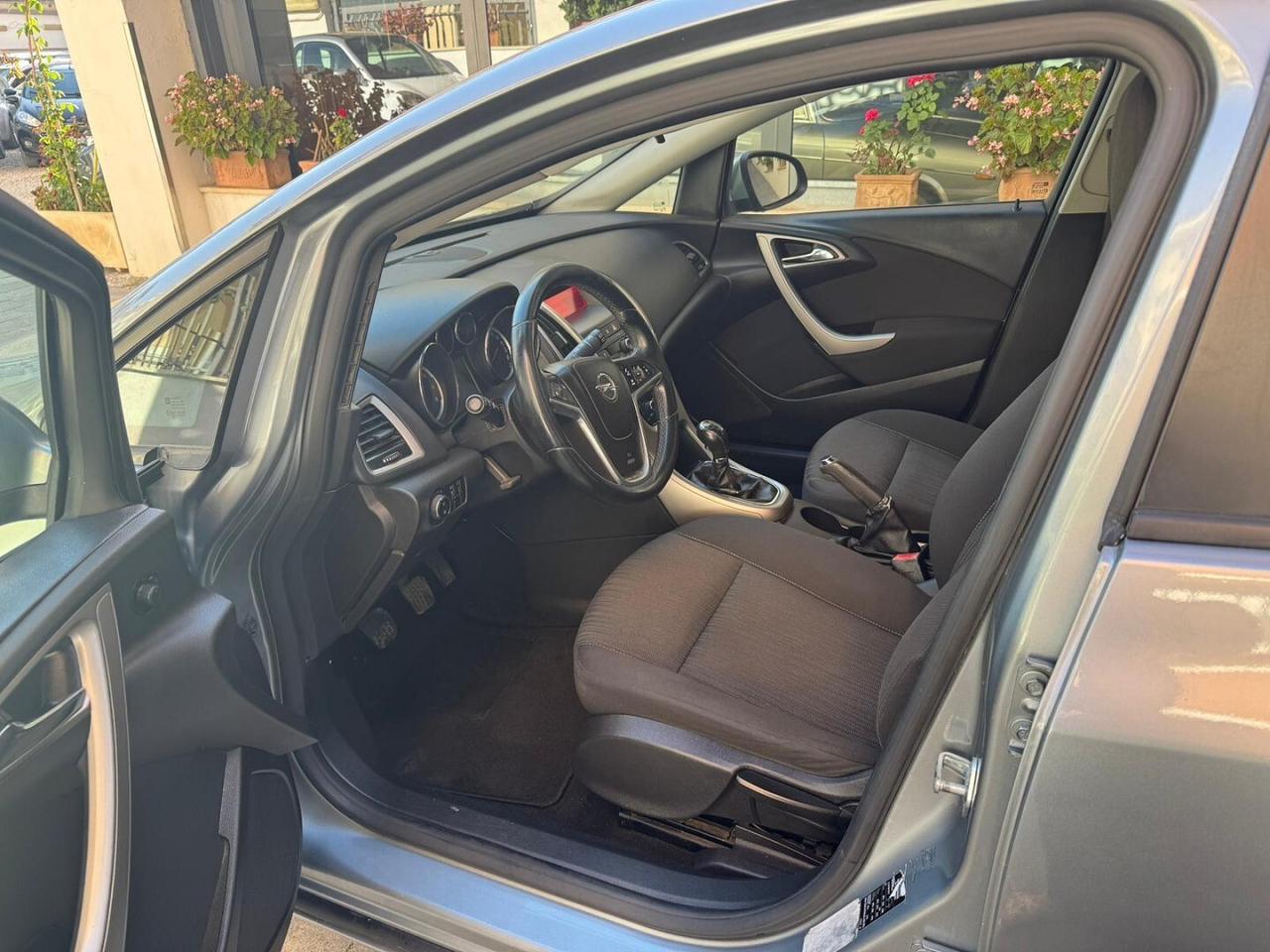 OPEL Astra 1.4 100CV 5 porte Cosmo IMPIANTO GPL